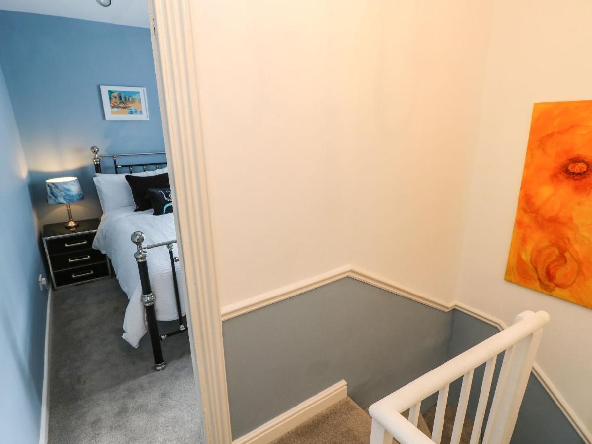 Riverdance Cottage 莱姆里吉斯 外观 照片