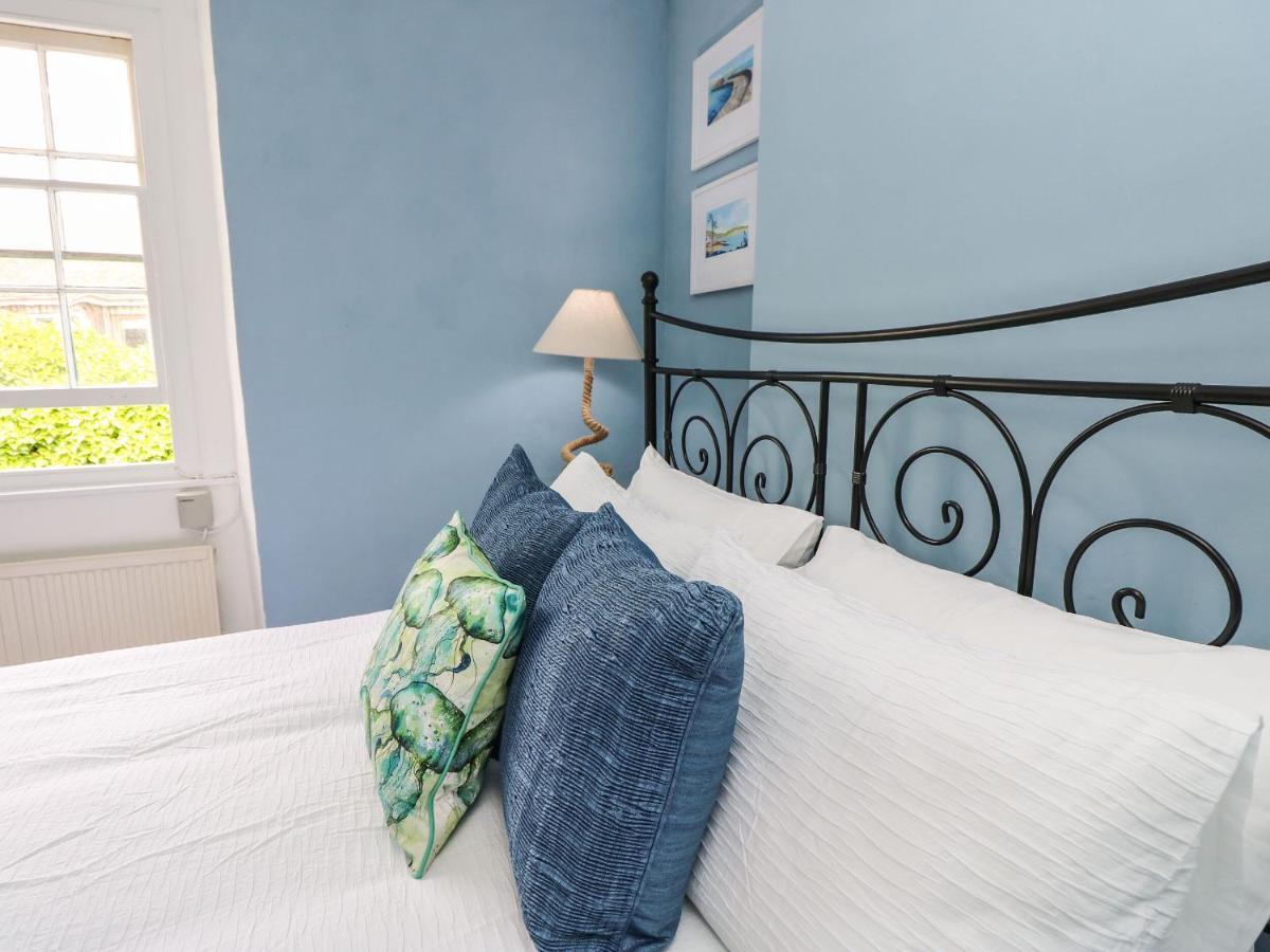 Riverdance Cottage 莱姆里吉斯 外观 照片